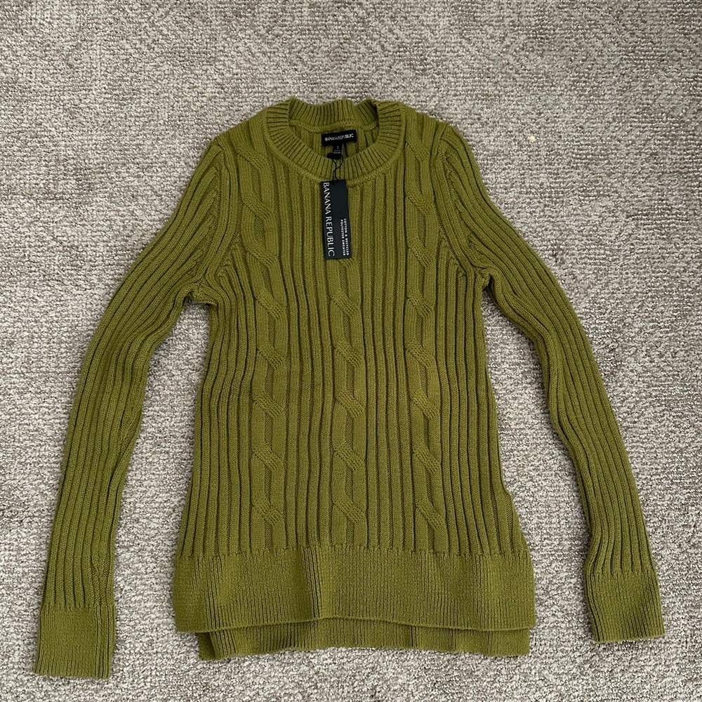 Banana Republic Cotton Polyester cable knit sweater